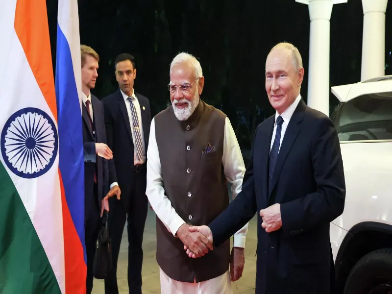India-Russia: पीएम मोदी और राष्ट्रपति पुतिन के बीच जल्द होने जा रही द्विपक्षीय बैठक, इन मुद्दों पर होगी बात
