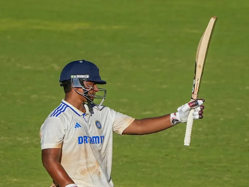 Duleep Trophy: वैभव सूर्यवंशी ने खेली तूफानी पारी, अपने नाम दर्ज करवा लिया है ये रिकॉर्ड
