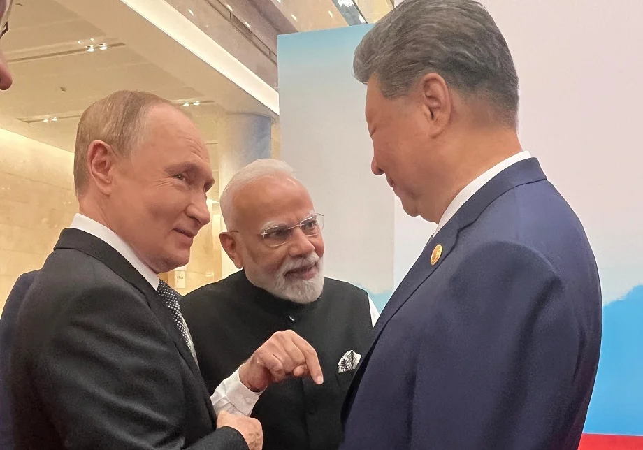 China: मोदी, जिनपिंग और पुतिन की मुलाकात ने बढ़ाई डोनाल्ड ट्रंप की टेंशन!