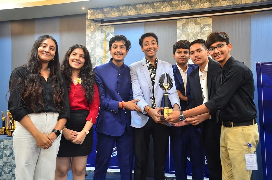 एलिगेंते एमयूएन 2025: महावीर पब्लिक स्कूल बेस्ट स्कूल और मालवीय कॉन्वेंट स्कूल टोकन ऑफ एप्रिशिएशन अवार्ड से सम्मानित