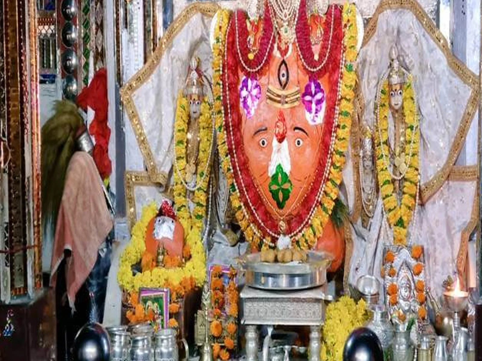 Travel Tips: रणथंभौर का त्रिनेत्र गणेश मंदिर इस कारण है प्रसिद्ध, एक बार जरूर करें यात्रा