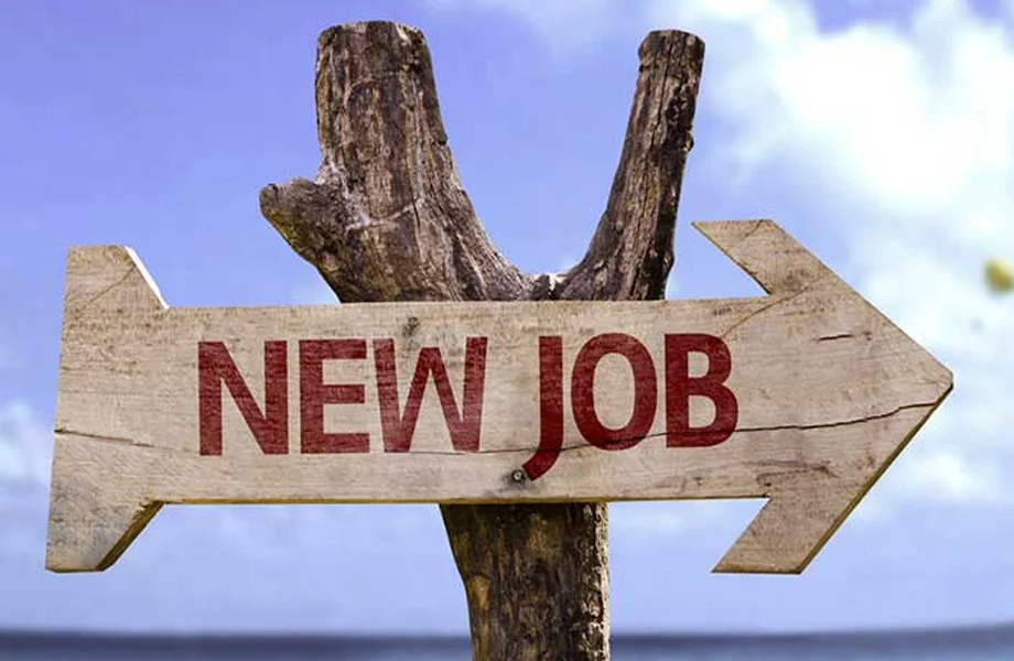 Government Jobs: रेलवे भर्ती बोर्ड की इस भर्ती के लिए पास में ही आवेदन करने की अन्तिम तारीख, आज ही करें अप्लाई
