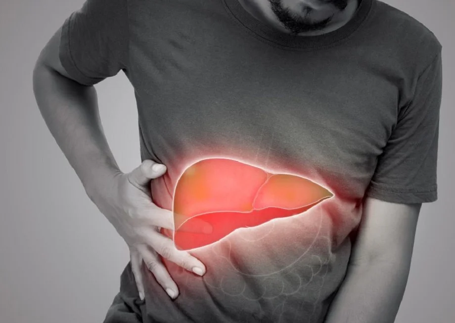 Health Tips: शरीर में नजर आने लगते हैं लिवर खराब होने के ये लक्षण, नहीं करें नजरअंदाज