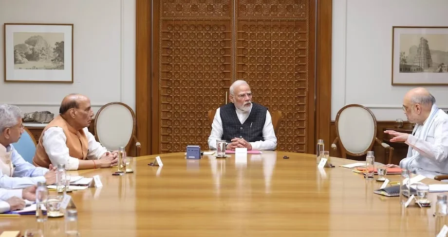Modi government ने कर्मचारियों को दिया दिवाली का बड़ा तोहफा, कर दिया है इतने दिन के बोनस का ऐलान