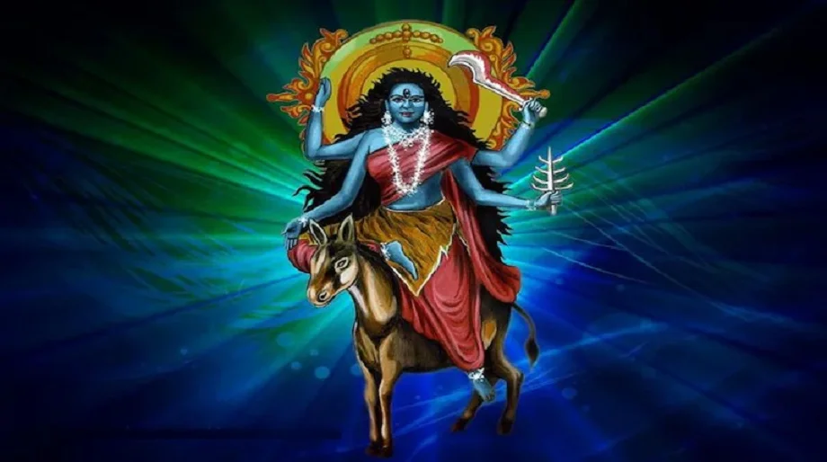Sharadiya Navratri 2025: सप्तमी पर मां कालरात्रि को लगाए इन चीजों का भोग, जाने आज का शुभ मुहूर्त