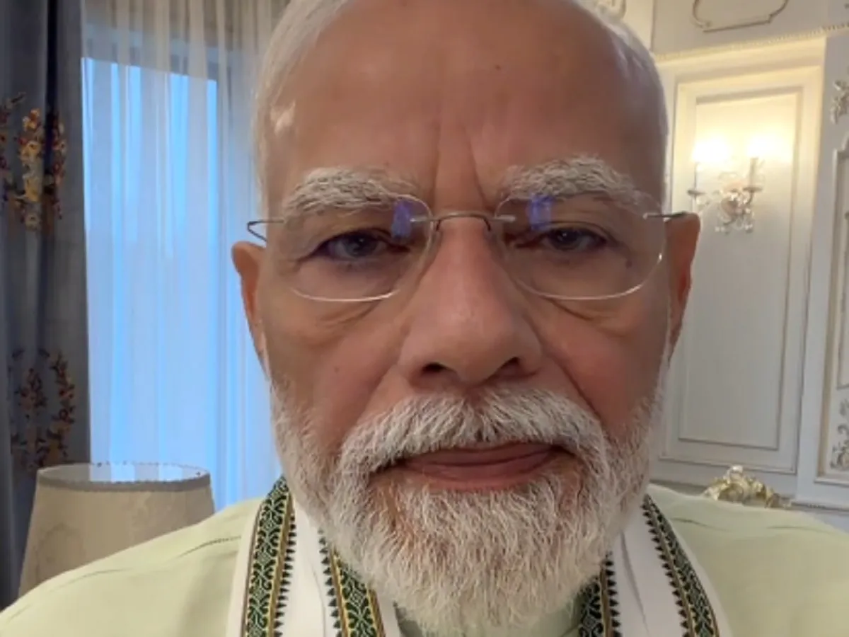 पीएम मोदी ने फिर से की गैर-जरूरी सोने की खरीदारी से बचने की अपील, कहा- देश के अंदर कुछ लोग… | Parmarth TV