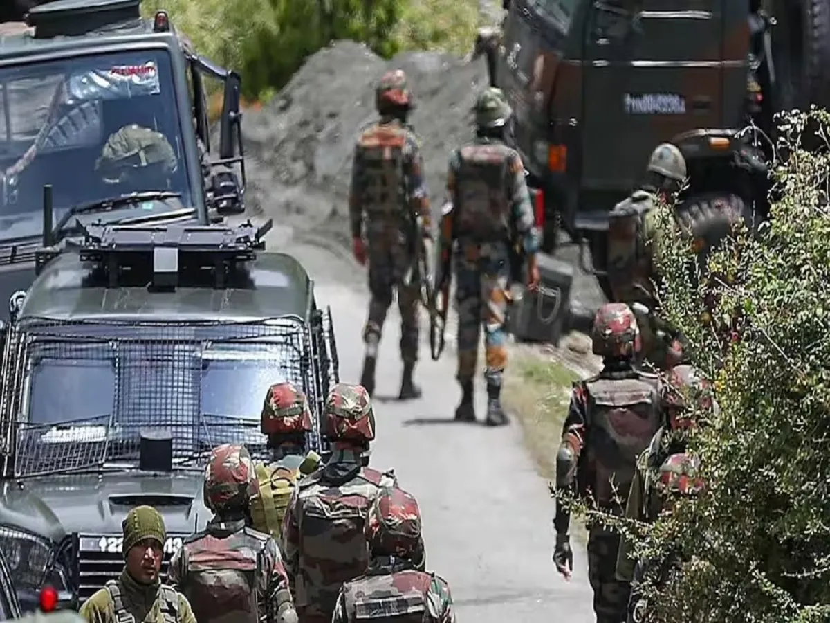 Jammu & Kashmir: ऊधमपुर जिले में सुरक्षाबलों और आतंकियों के बीच फायरिंग, 2 दहशतगर्दों को मार गिराया | Parmarth TV Jammu & Kashmir: ऊधमपुर जिले में सुरक्षाबलों और आतंकियों के बीच फायरिंग, 2 दहशतगर्दों को मार गिराया | Parmarth TV