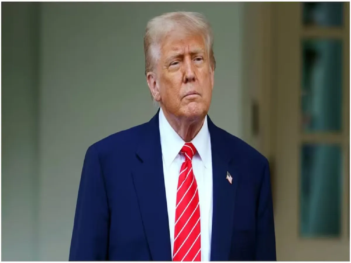 US: भारत पर 100 प्रतिशत टैरिफ लगने का खतरा मंडरा, ट्रंप ने रूस से तेल खरीदने वाले कानून पर किए दस्तखत | Parmarth TV US: भारत पर 100 प्रतिशत टैरिफ लगने का खतरा मंडरा, ट्रंप ने रूस से तेल खरीदने वाले कानून पर किए दस्तखत | Parmarth TV