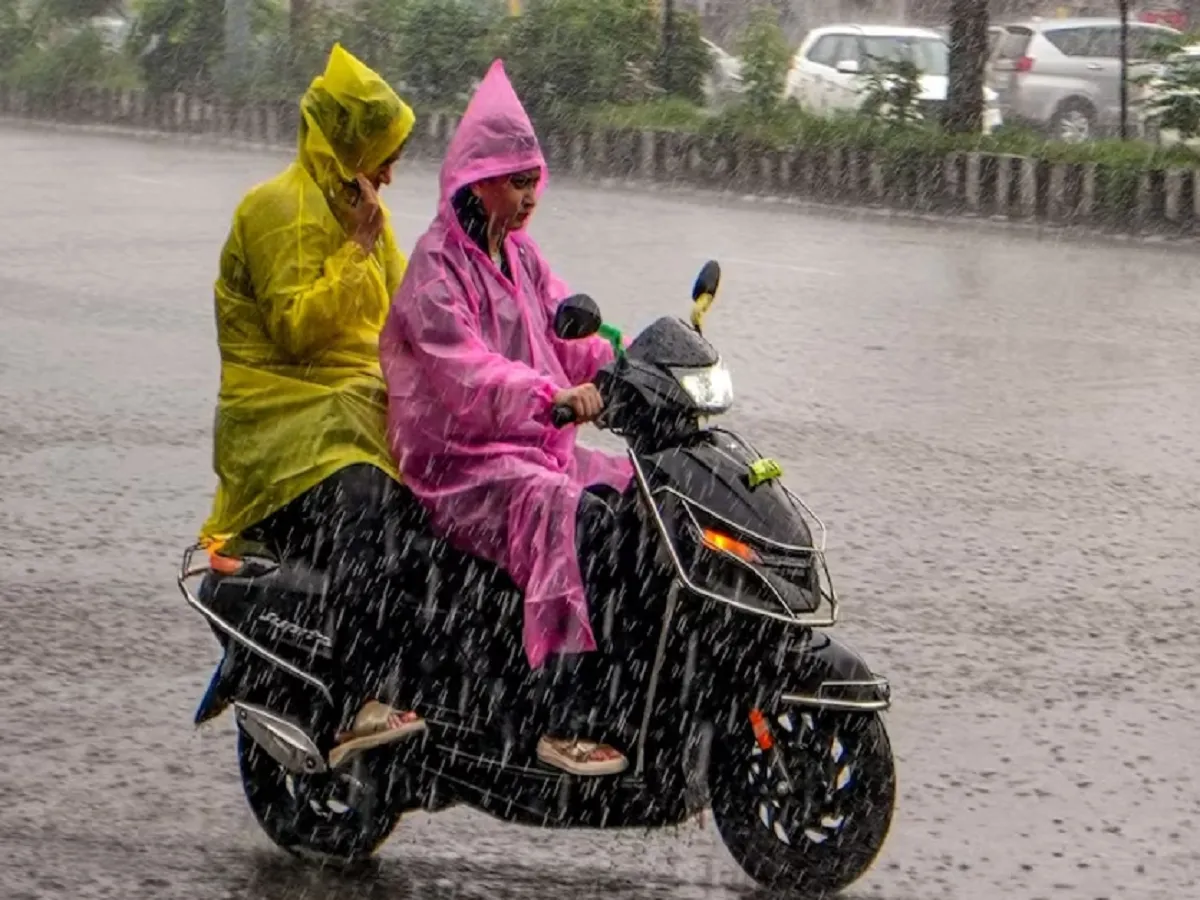 National Weather Forecast: यूपी, बिहार सहित कई राज्यों में कहर ढा रही बारिश, आज इन राज्यों में है भारी बारिश का अलर्ट | Parmarth TV National Weather Forecast: यूपी, बिहार सहित कई राज्यों में कहर ढा रही बारिश, आज इन राज्यों में है भारी बारिश का अलर्ट | Parmarth TV