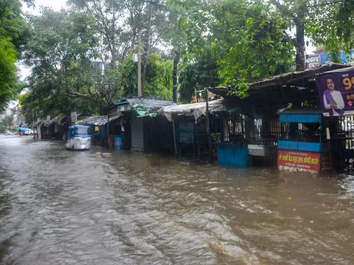 22 राज्यों में भारी बारिश का अलर्ट, चक्रवाती हलचल सक्रिय