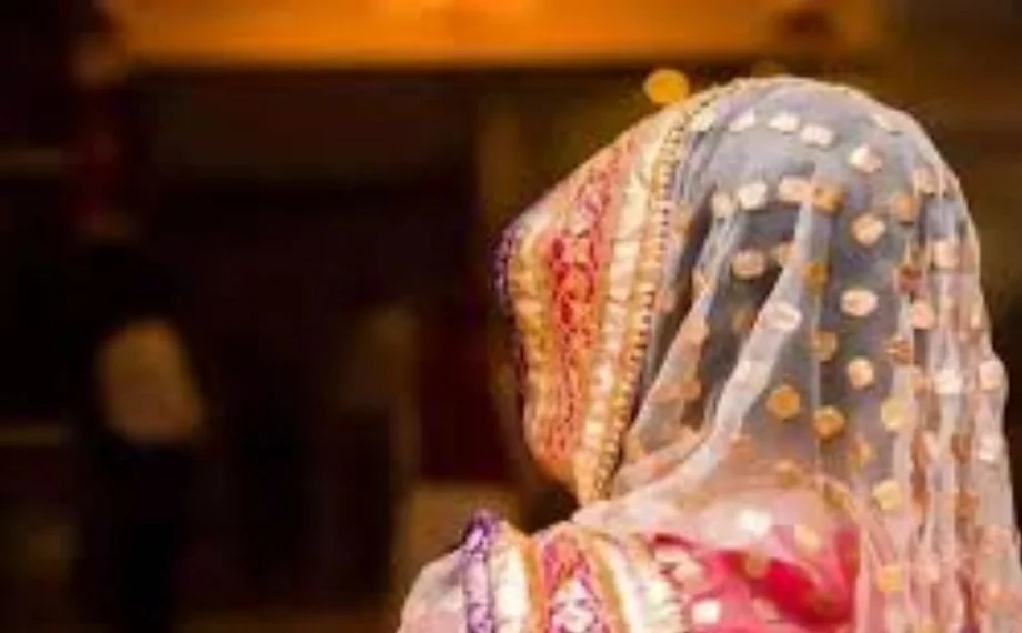 Uttar Pradesh: बहू को अकेली देख बिगड़ी ससुर की नियत, फिर करने लगा…