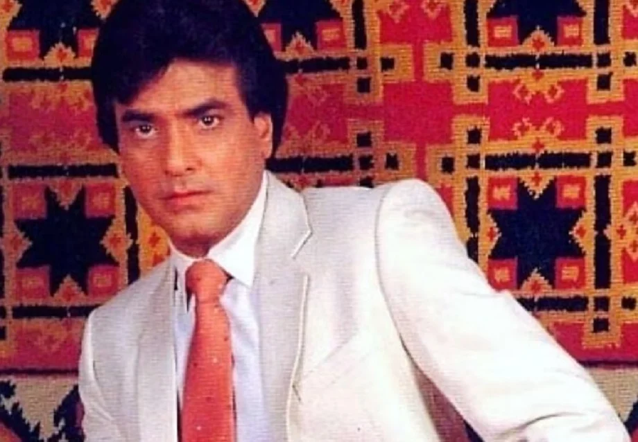 Bollywood: पत्नी के करवा चौथ व्रत के कारण बची थी जितेन्द्र की जान, हुआ था ऐसा