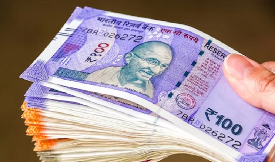 Government Scheme:  436 रुपए जमा करवाने पर मिलेगा 2 लाख रुपए का लाभ, जान लें आप