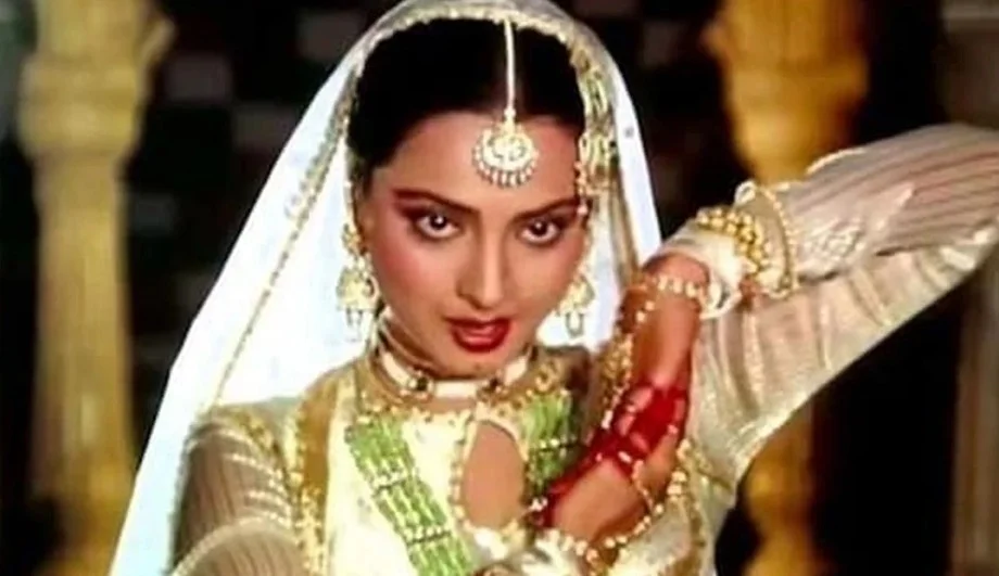 Birthday Special: रेखा ने ऐसे बनाई फिल्मी दुनिया में अपनी विशेष पहचान, जानें उनसे जुड़ी रोचक बातें