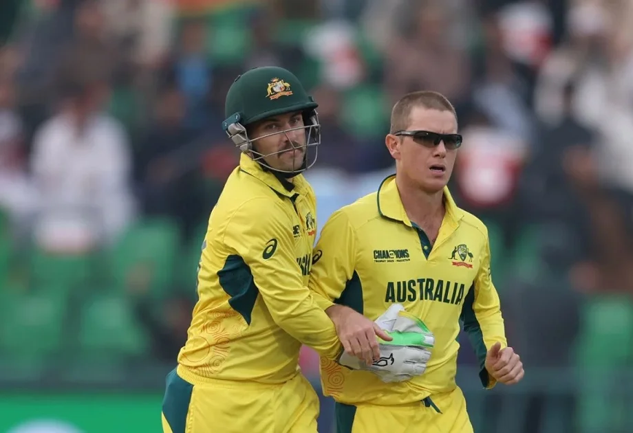 IND vs AUS:  वनडे सीरीज शुरू होने से पहले ऑस्ट्रेलिया को लगा बड़ा झटका, ये तीन स्टार क्रिकेटर हुए टीम से बाहर