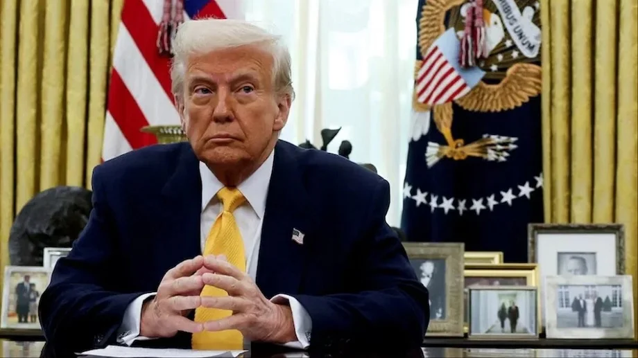 Trump: ट्रंप की हमास को चेतावनी, युद्धविराम समझौते का पालन नहीं किया तो कर देंगे सफाया