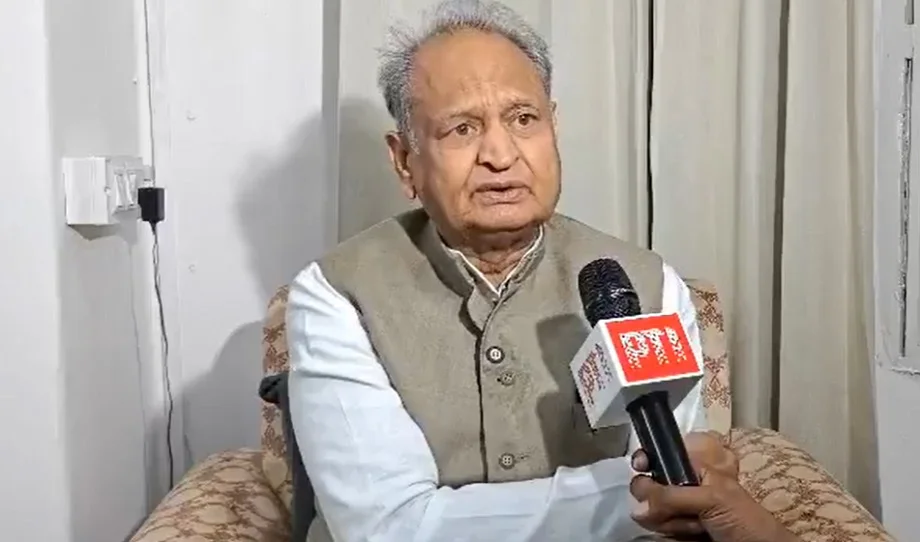 SIR से जनता के मन में मताधिकार छीने जाने की आशंका पनप गई है: Gehlot