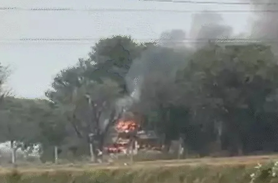 Jaipur: हाईटेंशन लाइन की चपेट में आई मजदूरों से भरी बस, दो की मौत, कई लोग झुलसे