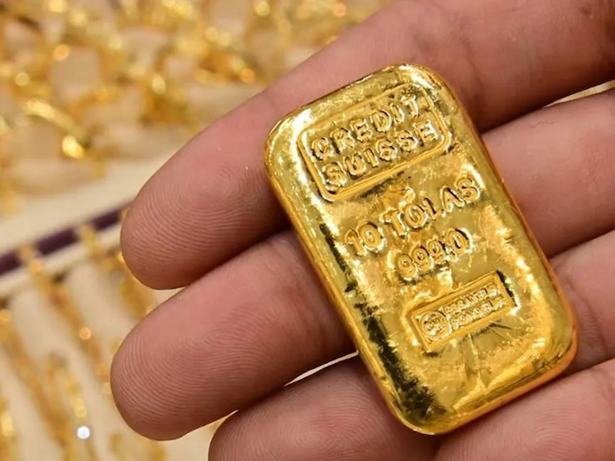 Gold-Silver prices: एक ही दिन में 8,002 रुपए सस्ती हुई चांदी, सोने के भी इतने गिर गए दाम | Parmarth TV Gold-Silver prices: एक ही दिन में 8,002 रुपए सस्ती हुई चांदी, सोने के भी इतने गिर गए दाम | Parmarth TV