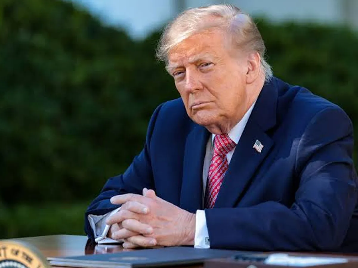 पूर्व मॉडल क्यूल ने Trump पर लगाया रेप का आरोप, कहा-उनके शरीर के कई हिस्सों से खून… | Parmarth TV पूर्व मॉडल क्यूल ने Trump पर लगाया रेप का आरोप, कहा-उनके शरीर के कई हिस्सों से खून… | Parmarth TV