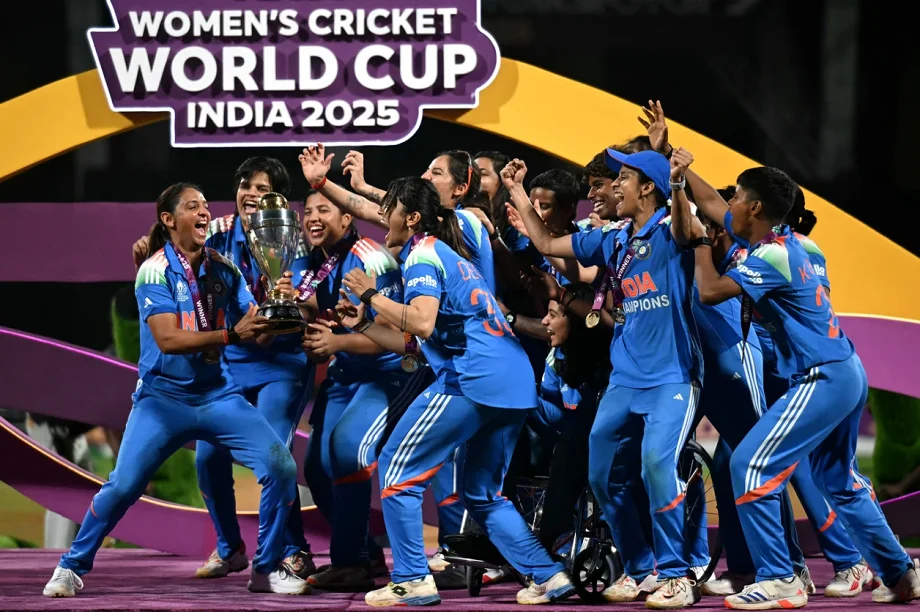 World Cup 2025: भारत की बेटियों ने साबित की बादशाहत, पहली बार बनीं विश्व चैम्पियन, दीप्ति ने बनाया विश्व रिकॉर्ड