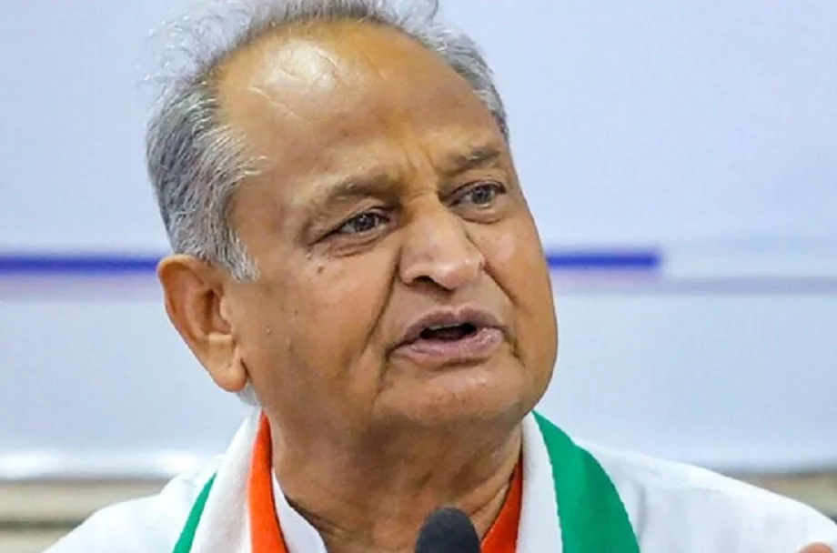 Rajasthan: फलोदी सड़क हादसे के बाद गहलोत ने सरकार से कर डाली है ये मांग, बोल दी है ये बात