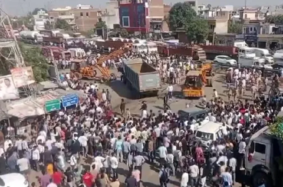 Jaipur: हरमाड़ा सड़क हादसे में मृतकों की संख्या 13 हुई, भजनलाल और गहलोत ने प्रकट किया दुख