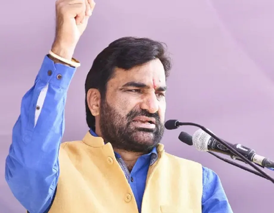 अब Hanuman Beniwal ने इस बात के लिए सरकार पर साधा निशाना, कहा- बीजेपी के नेतृत्व वाली सरकारों में…