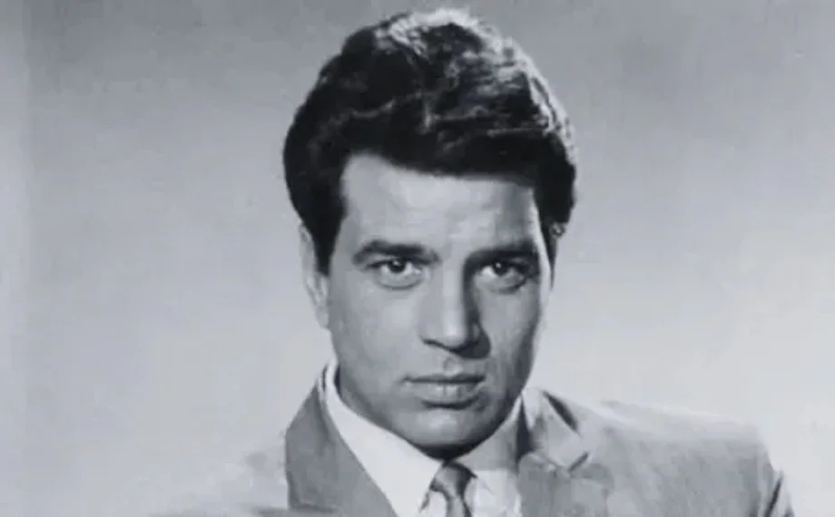 इसे जीतने के बाद मिला था Dharmendra को फिल्मों में डेब्यू का मौका, इस नाम से हुए फेमस, जानें ये रोचक बातें  
