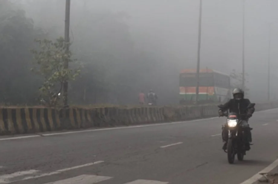 Rajasthan weather update: प्रदेश में आज से पड़ेगी कड़ाके की ठंड, बारिश का भी जारी हुआ है अलर्ट