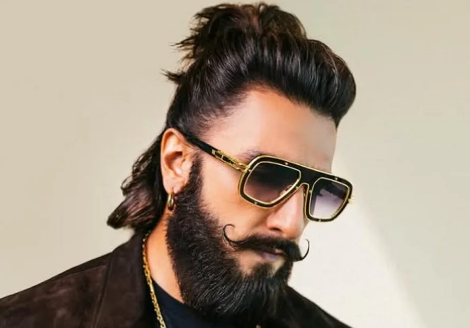 अभिनेता Ranveer Singh को इस बात के लिए मांगनी पड़ी माफी