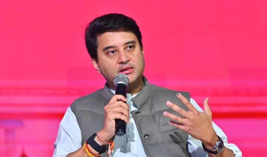 संचार साथी एप को कर सकते हैं डिलीट, केन्द्रीय मंत्री Scindia ने बोल दी है ये बात