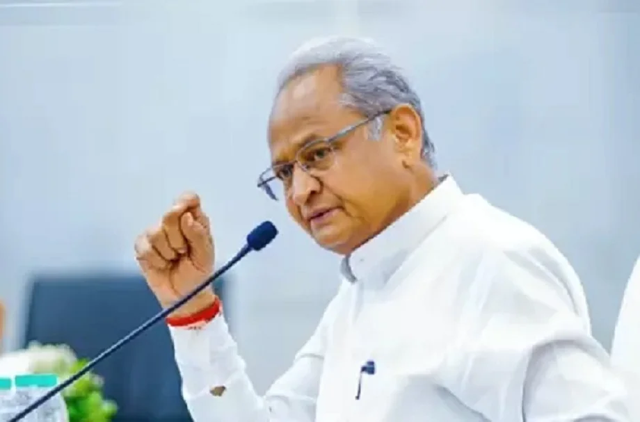 विदेश के नेताओं को नेता प्रतिपक्ष राहुल गांधी से न मिलने देना लोकतंत्र के लिए खतरनाक: Ashok Gehlot