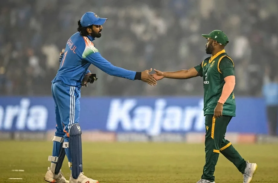IND vs SA: तीसरे वनडे की भारतीय प्लेइंग इलेवन से इन दो क्रिकेटरों की होगी छुट्टी!