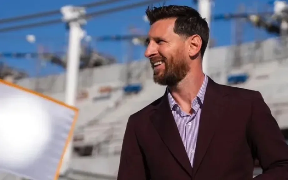 भारत पहुंचे Lionel Messi, प्रशंसकों ने मनाया जश्न, इन दिग्गजों से होगी मुलाकात