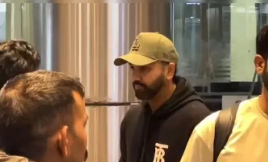 विजय हजारे ट्रॉफी के लिए जयपुर पहुंचे Rohit Sharma, कल से शुरू होंगे मुकाबले, ये दिग्गज भी आएंगे नजर