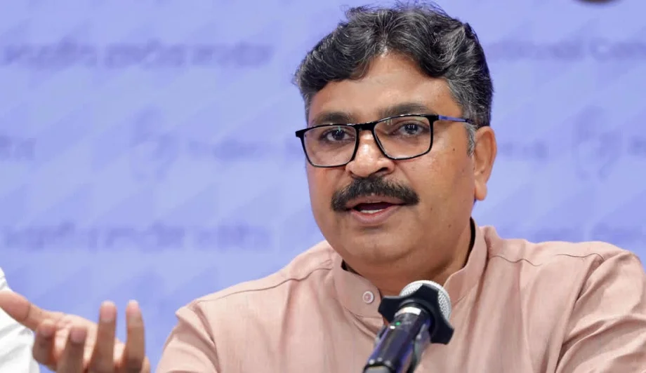 अरावली को लेकर जूली के निशाने पर आए सीएम Bhajanlal, कहा-पहली बार गलती से बिना पर्ची के बोल गए तो मुसीबत…