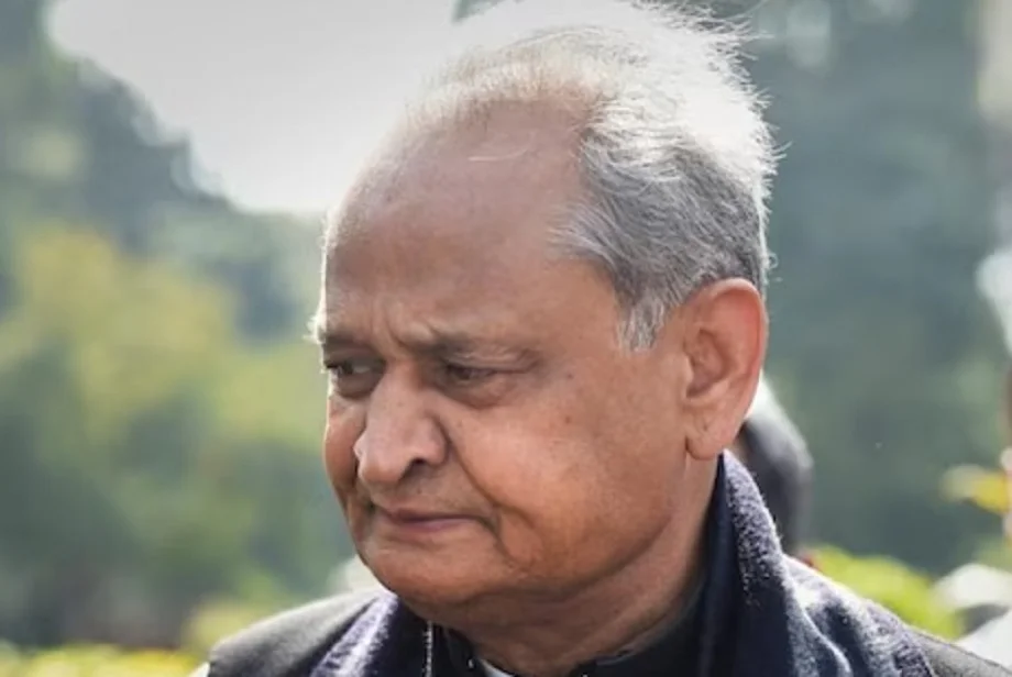 आज धर्म, प्रांत और पहचान के नाम पर लोगों के बीच आक्रोश बढ़ाया जा रहा है: Ashok Gehlot