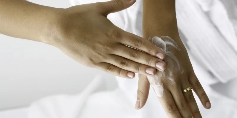 Tørre hænder 75nmluo0s