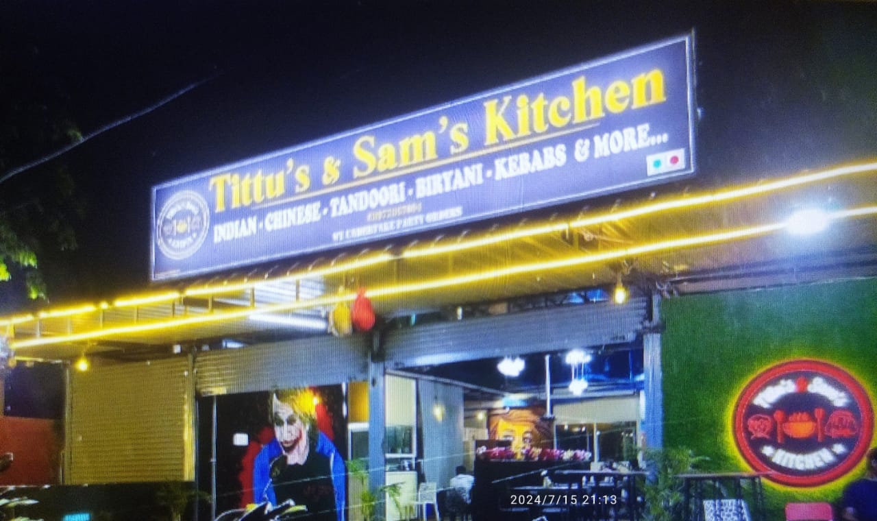 Tittu's and Sam's kitchen 