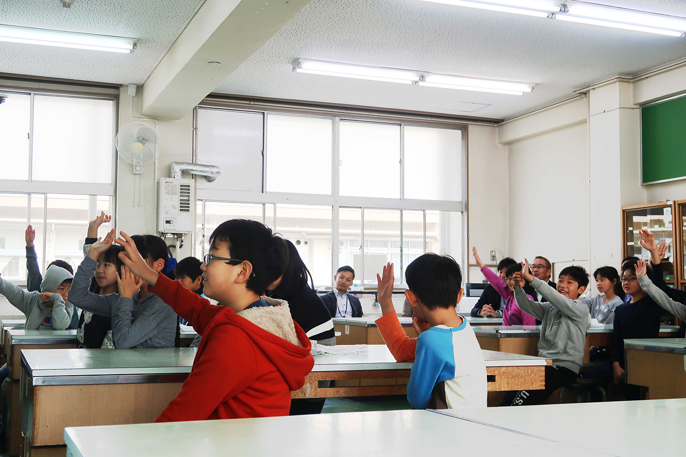 放課後npo 木村石鹸による お掃除プロジェクト 安中小学校を開催しました くらしの丁度品店 木村石鹸