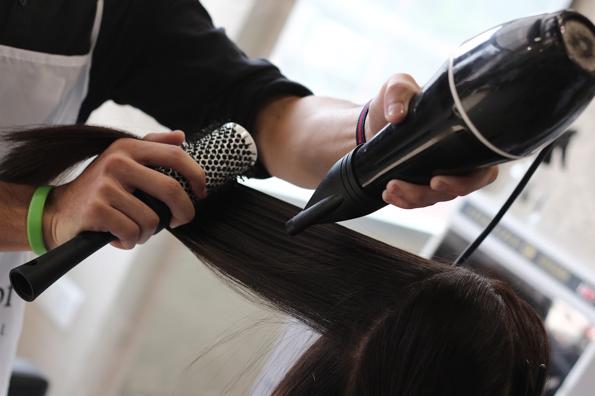 Glam Zone Hair Salon