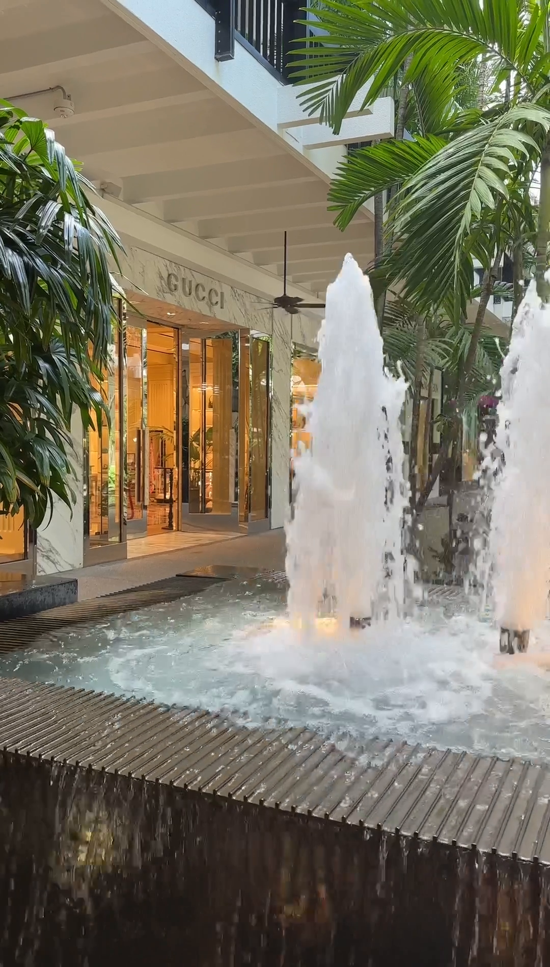 Bal Harbour Shops, a high-end outdoor Miami shopping mall