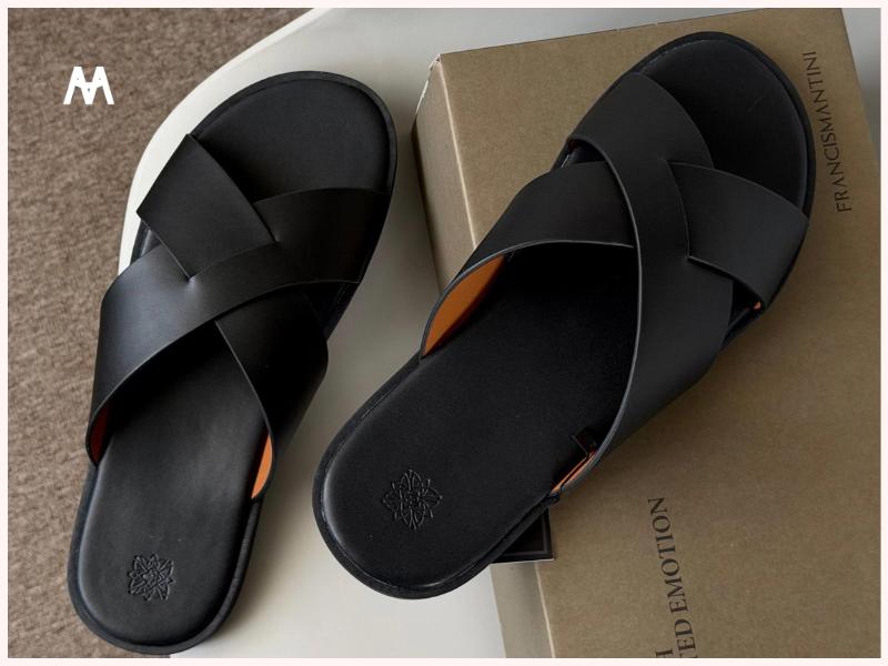 Chất liệu ch&iacute;nh l&agrave; yếu tố quyết định độ bền đẹp của d&eacute;p da nam