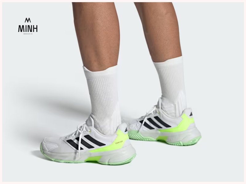 Giày Adidas Courtjam Control 3