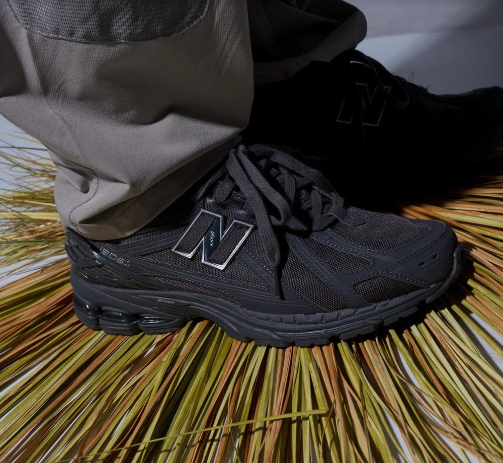 GIÀY NEW BALANCE 906R Cordura ‘Black’ [ M1906RCW ]