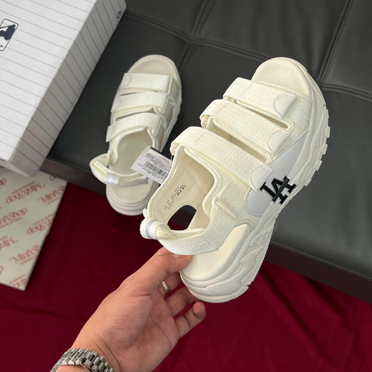 Giày Sandal MLB Chunky LA White Stone SS New [3asdcss33 07IVS]