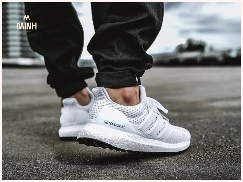 Adidas Ultra Boost công nghệ đến từ tương lai