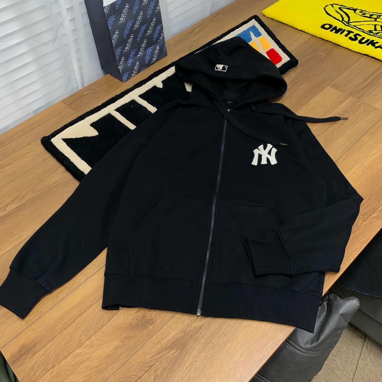 Áo Khoác MLB Common Basic Zip-Up New York Yankees Black [3ATRB0124 50BKS]