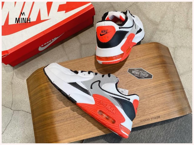 Nike Air Max Excee White/OrangeBlack thời thượng